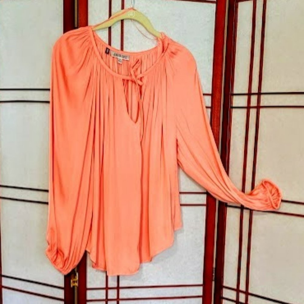 Jennifer Lopez Peach Blouse
